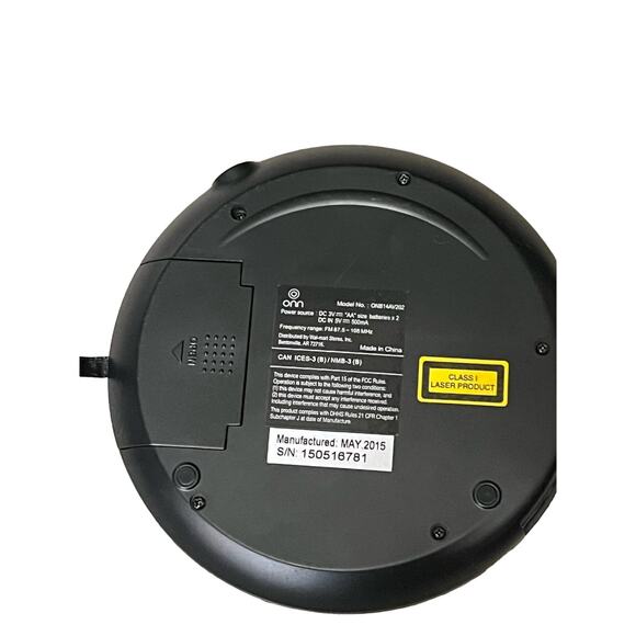 Personal size CD player and radio - Picture 3 of 6